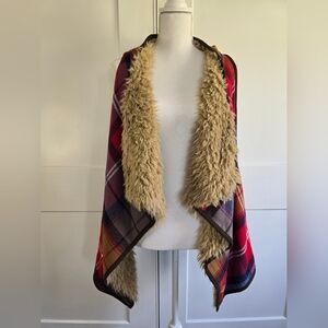 Reversable Plaid Faux Fur Trim Vest